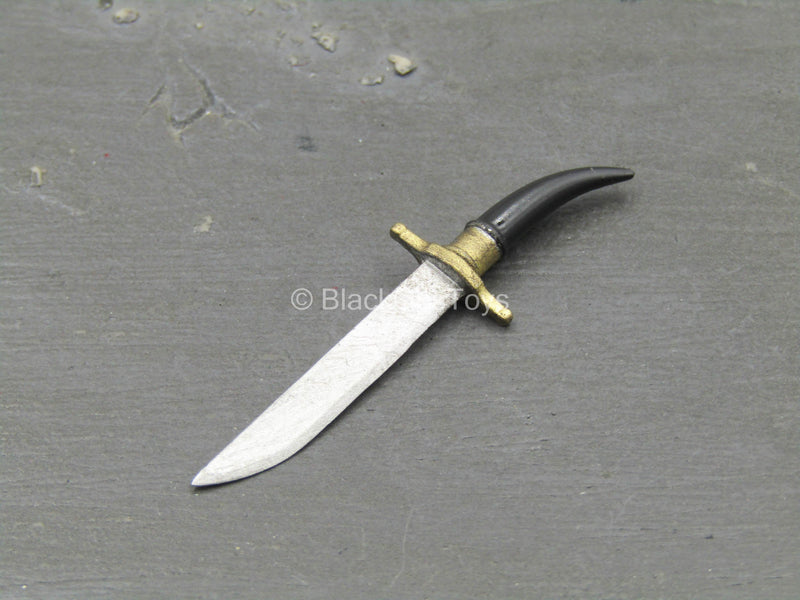 Load image into Gallery viewer, King Of Khalasar - Metal Dagger Knife
