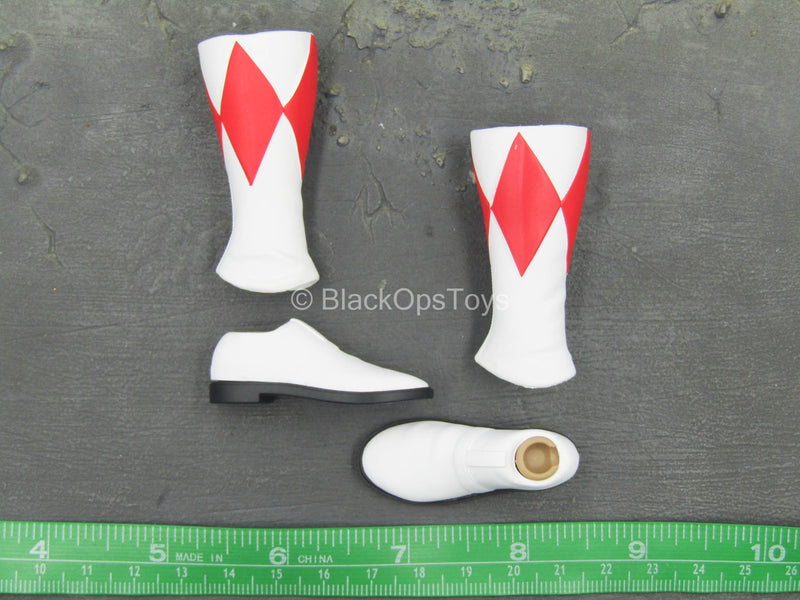 Load image into Gallery viewer, Power Rangers - Red Ranger - White &amp; Red Boots (Peg Type)
