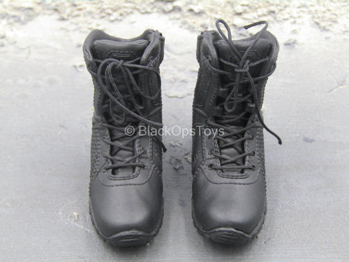 No Time To Spy Stalker - Black Boots (Peg Type)