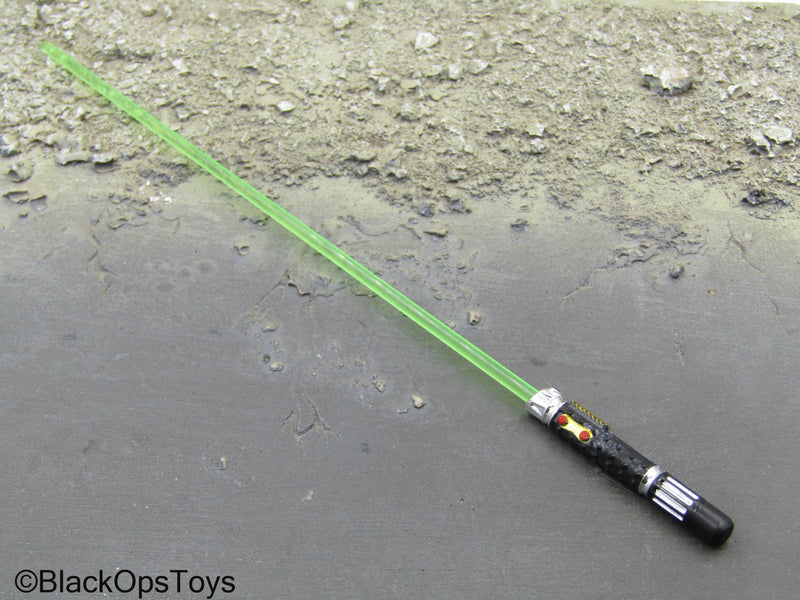 Load image into Gallery viewer, Star Wars General Grievous - Magnetic Lightsaber w/Green Blade
