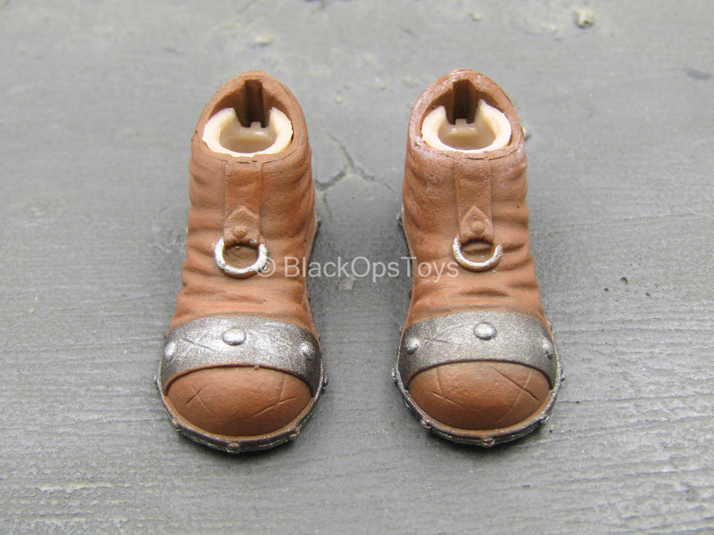 Load image into Gallery viewer, WoW - Orc Female Assassin - Female Boots (Peg Type)
