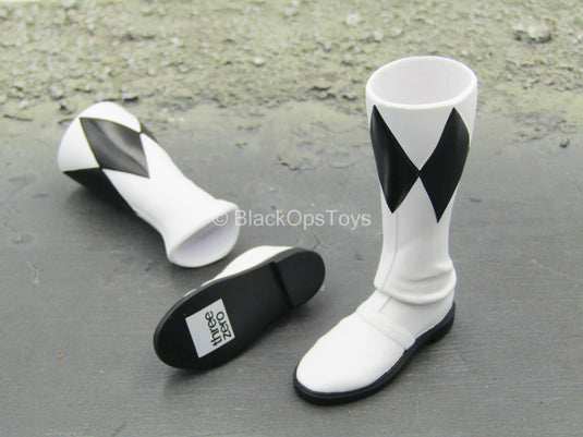 Power Rangers - Black Ranger - White & Black Boots (Peg Type)