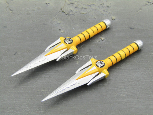 Power Rangers - Yellow Ranger - Daggers