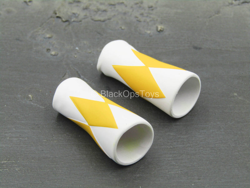 Load image into Gallery viewer, Power Rangers - Yellow Ranger - White &amp; Yellow Wrist Gauntlets
