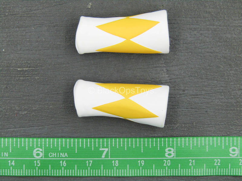 Load image into Gallery viewer, Power Rangers - Yellow Ranger - White &amp; Yellow Wrist Gauntlets
