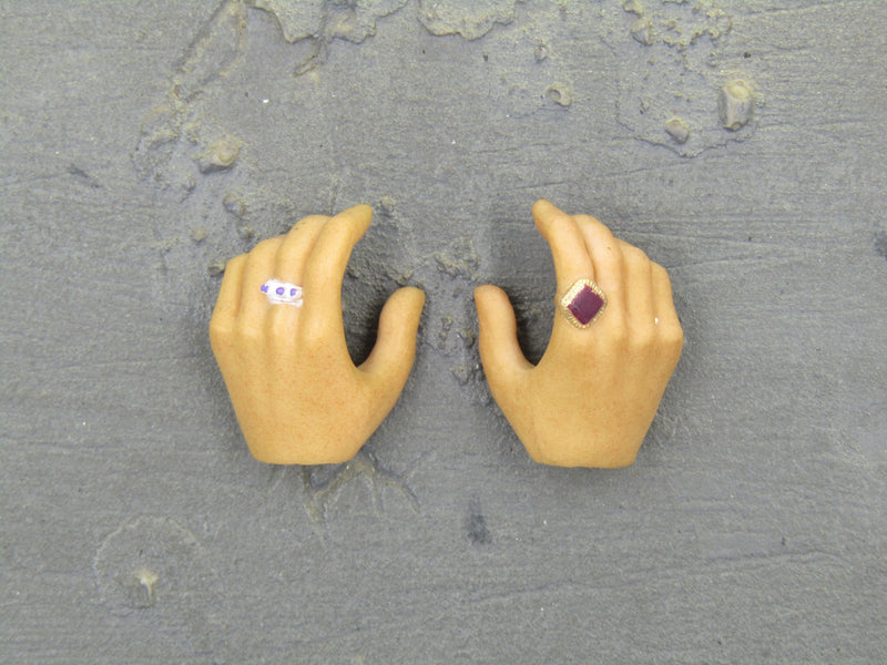 Load image into Gallery viewer, Game Of Thrones - Cersei Lannister - Hand Set (x2)
