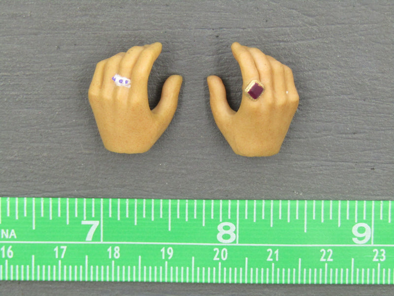 Load image into Gallery viewer, Game Of Thrones - Cersei Lannister - Hand Set (x2)

