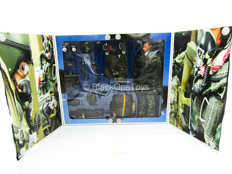 Hot Toys 12