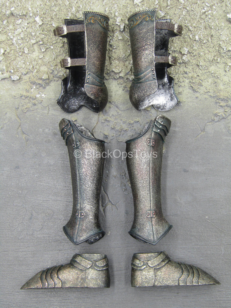 Load image into Gallery viewer, Saintless Knight Black Ver - Female Armored Boots w/Greaves (Peg Type)
