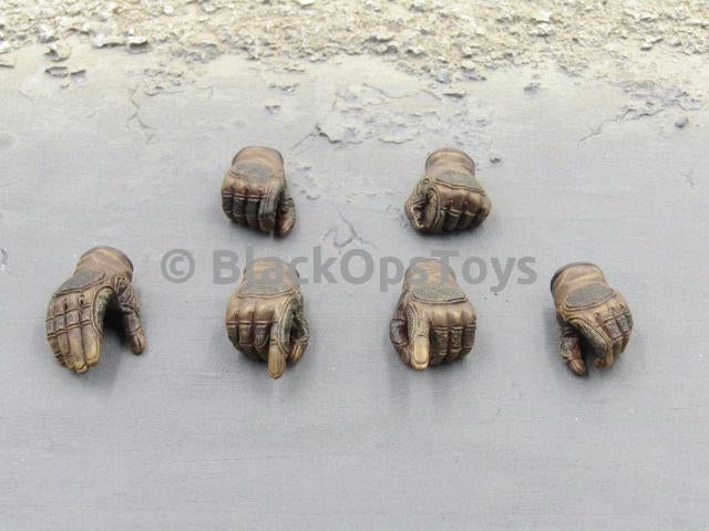 Load image into Gallery viewer, Star Wars The Force Awakens 1/6th scale Rey and BB-8 Female Gloved Hands x6
