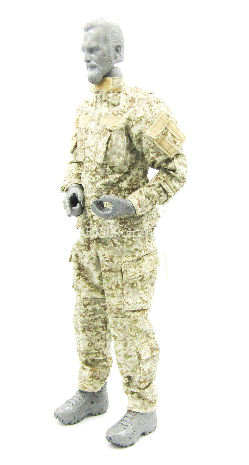 Load image into Gallery viewer, U.S. Navy Seal Team 3 - Desert AOR1 Uniform Set
