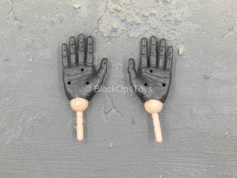 Load image into Gallery viewer, NSWDG AOR1 Ver. - Male Black Bendy Hand Set
