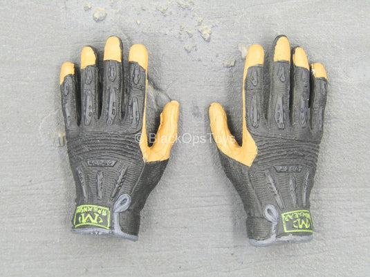 U.S. Navy Seal Team 3 - Gloved Hand Set (x2)