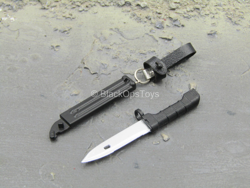 Load image into Gallery viewer, Russian Sniper - Bayonet w/Sheath
