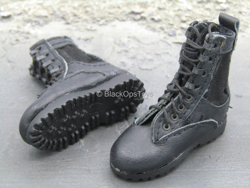 Load image into Gallery viewer, Riverine Ops Rifleman - Black Combat Boots (Foot Type)
