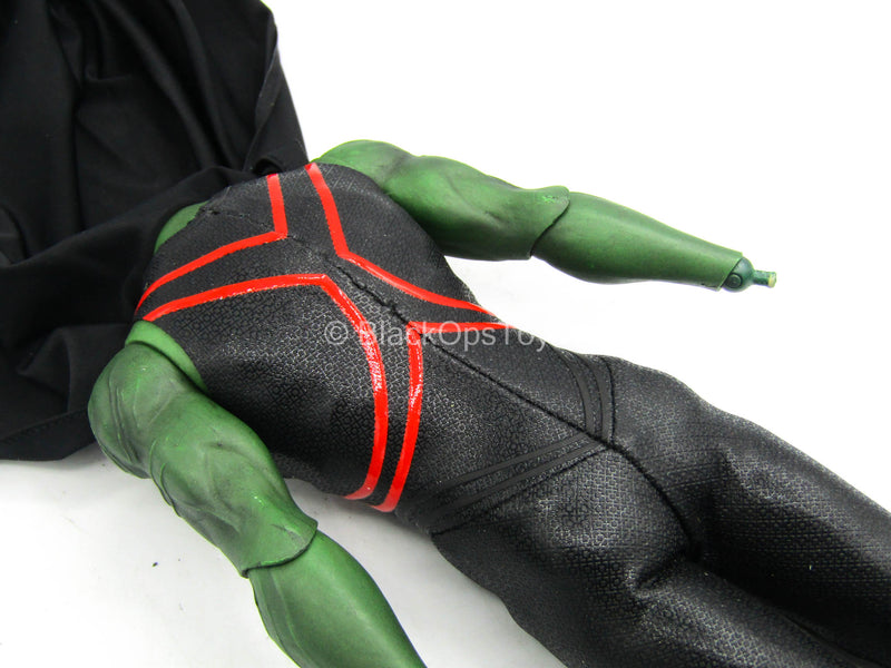 Load image into Gallery viewer, Mars Guardian - Green Male Muscle Body w/Bodysuit &amp; Cape
