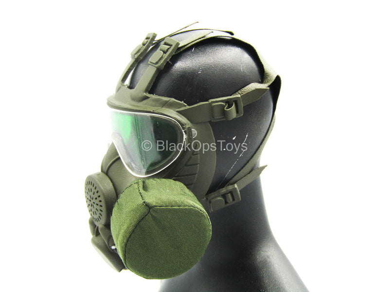 Load image into Gallery viewer, Russian Sniper - Green Gas Mask Set w/EMR Camo Pouch
