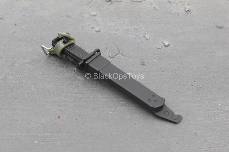 Load image into Gallery viewer, JGSDF Motorcycle Recon Woman - Black Combat Knife w/Sheath
