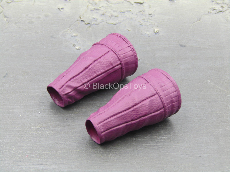 Load image into Gallery viewer, Green Menace - Purple Gauntlets
