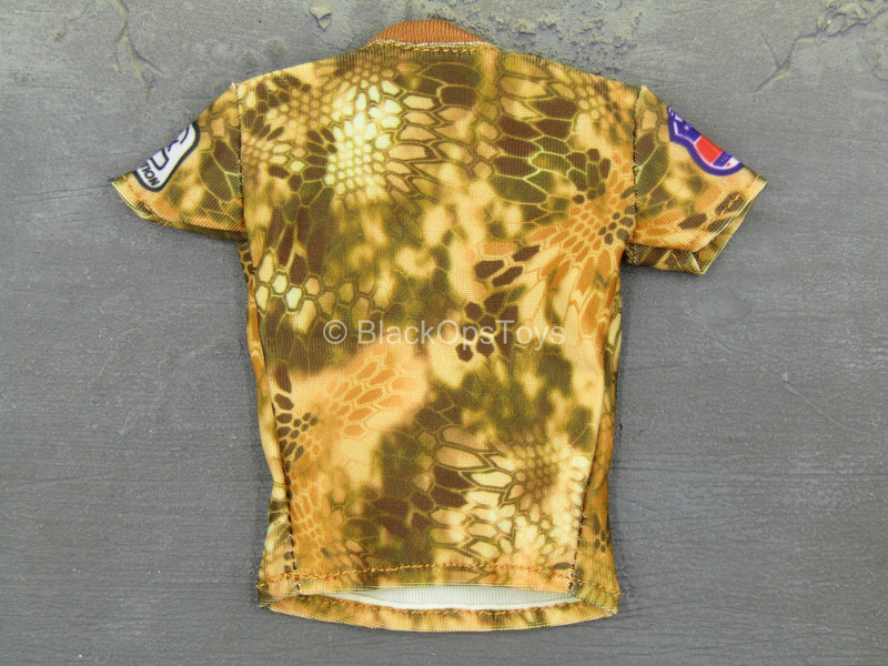 Load image into Gallery viewer, Female Sport Clothing - Kryptek Camo Shirt (Type 1)
