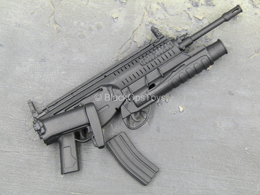 Terminator T-800 - Scar-L Assault Rifle w/Grenade Launcher