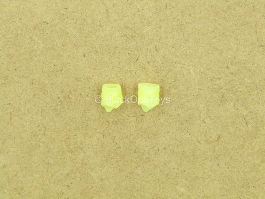 1/12 Scale - Pale Female Set - Yellow Wrist Bracelets