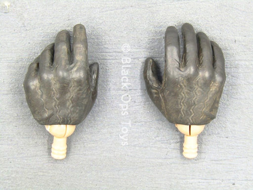 FIREFLY - Cap. Malcolm Reynolds - Gloved Hand Set (x2)