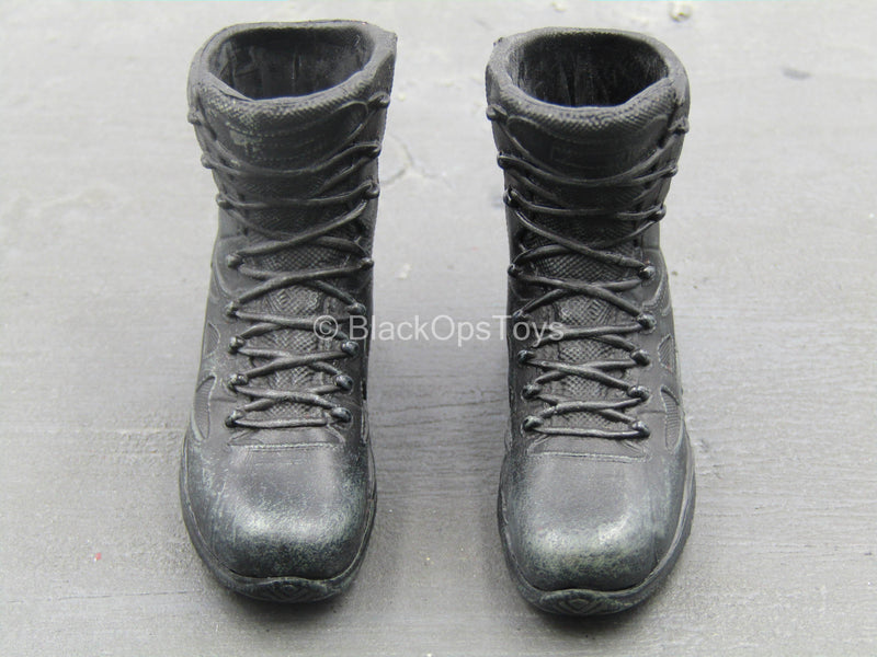 Load image into Gallery viewer, Dead Soldier - Black Boots (Foot Type)
