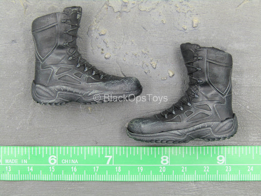 Dead Soldier - Black Boots (Foot Type)