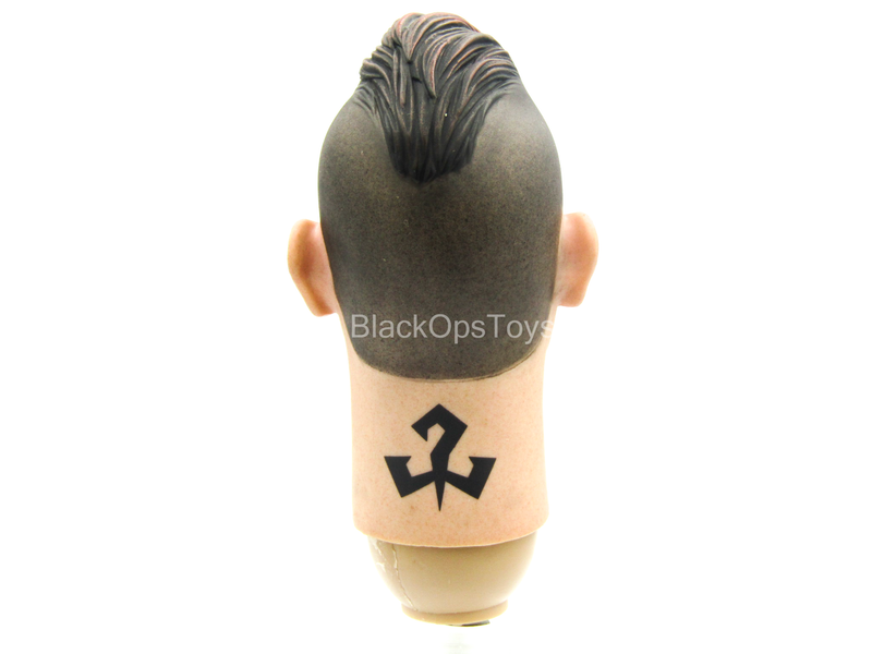 Load image into Gallery viewer, Club 3 - Peak Chen - Male Head Sculpt
