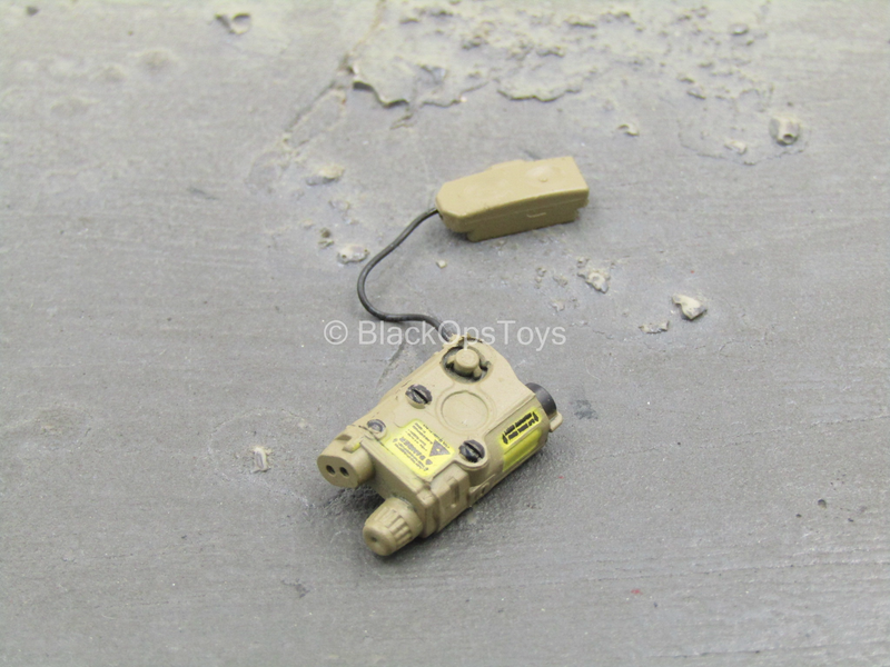 Load image into Gallery viewer, Tan PEQ w/Pressure Switch
