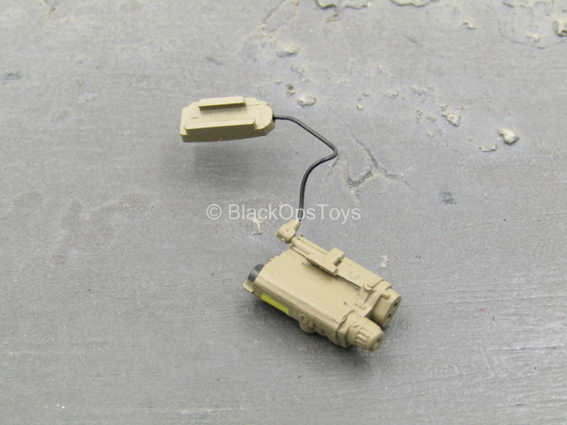 Load image into Gallery viewer, Tan PEQ w/Pressure Switch
