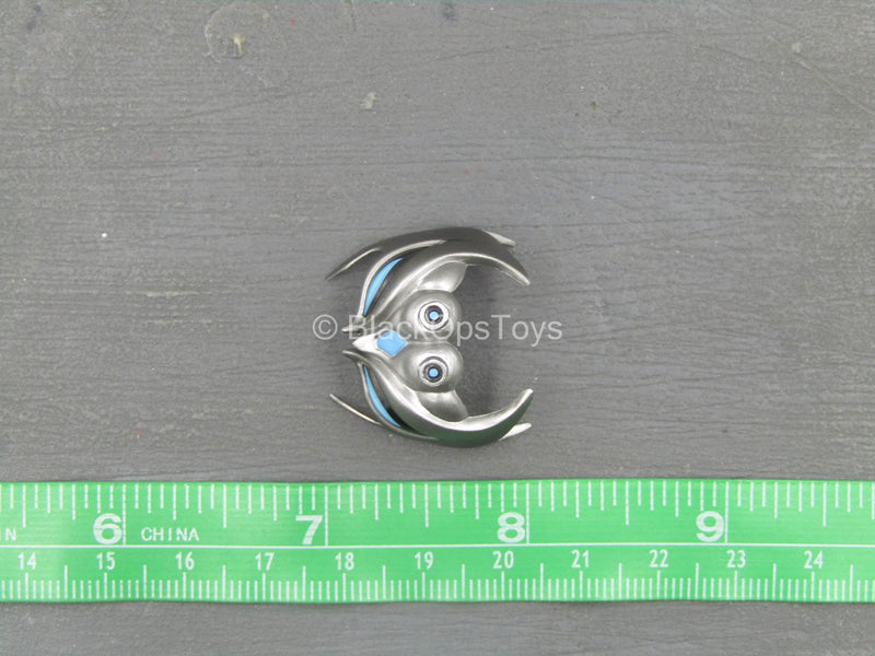 Load image into Gallery viewer, Tricity - Blue &amp; Silver Like Mask
