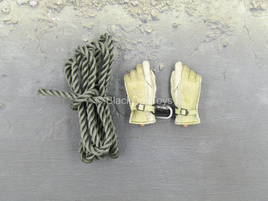 US Air Force Combat Controller - Gloved Hand Set w/Coiled Rope