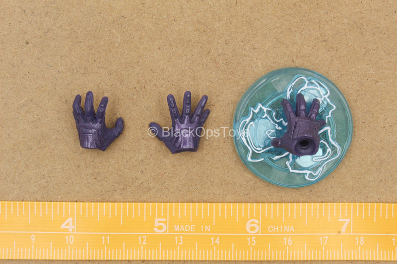Load image into Gallery viewer, 1/12 - X-Men - Magneto - Magnetic Gloved Hand Set (Type 1)
