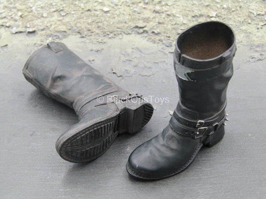 Wasteland Gladiator - Weathered Boots (Peg Type)