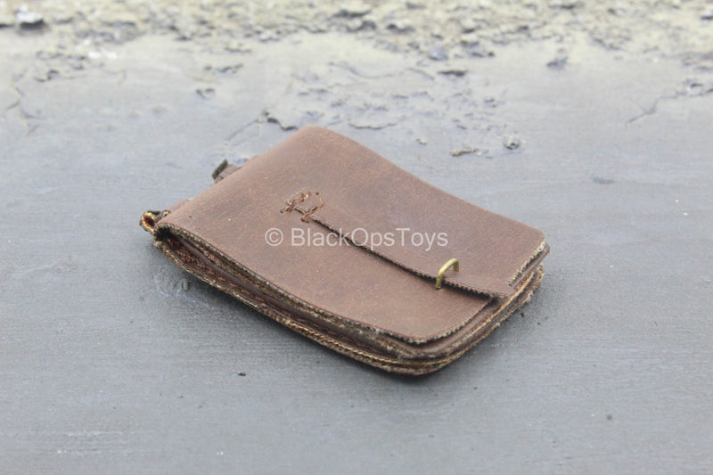 Load image into Gallery viewer, WWII - SS Obersturmführer - Brown Leather Like Satchel
