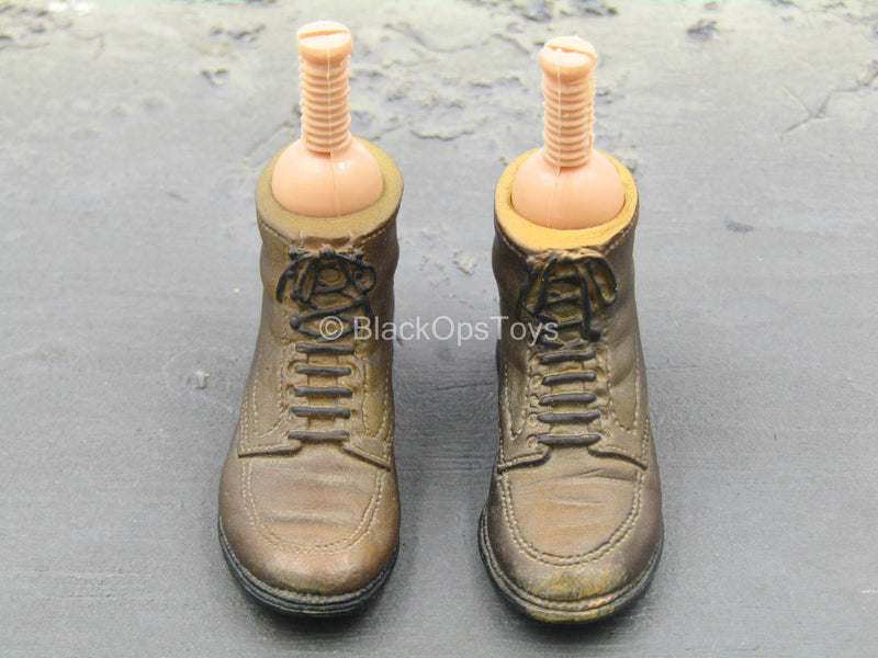 Load image into Gallery viewer, Indiana Jones - Brown Dress Shoes w/Pegs
