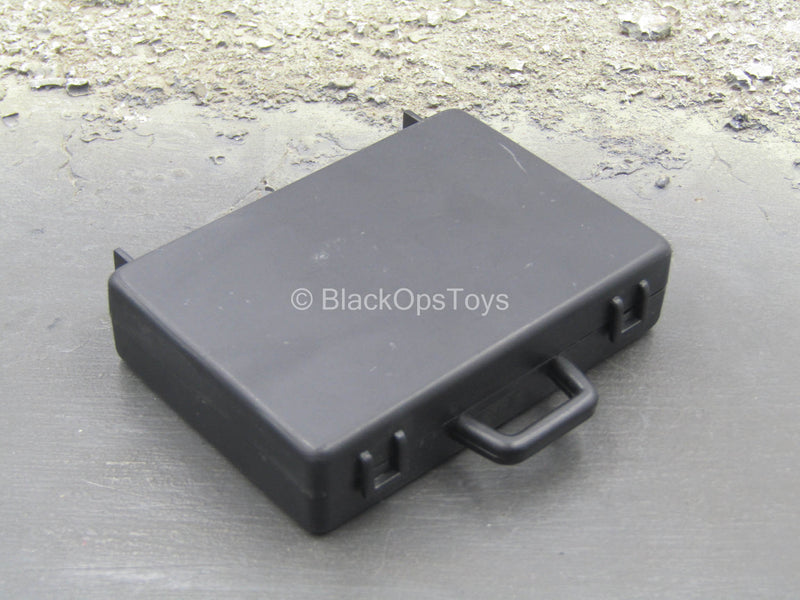Load image into Gallery viewer, World Peacekeepers Secret Agent - Black Briefcase w/Molded Gear
