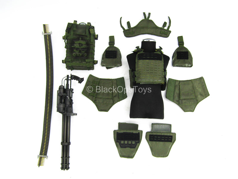 Load image into Gallery viewer, Enforcer Corps - Yuri - Green MOLLE Vest w/Armor &amp; Minigun Set
