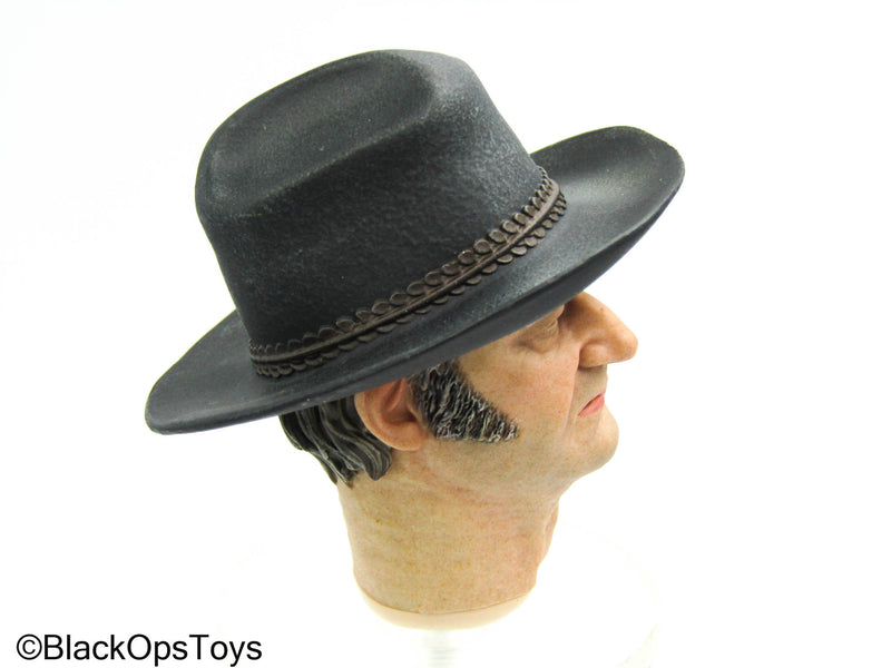Load image into Gallery viewer, John Wayne - Male Head Sculpt w/Hat &amp; Eye Patch
