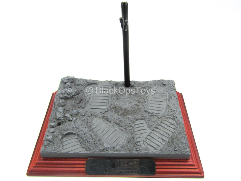 Load image into Gallery viewer, Apollo 11 Astronauts - Base Figure Stand Type 3
