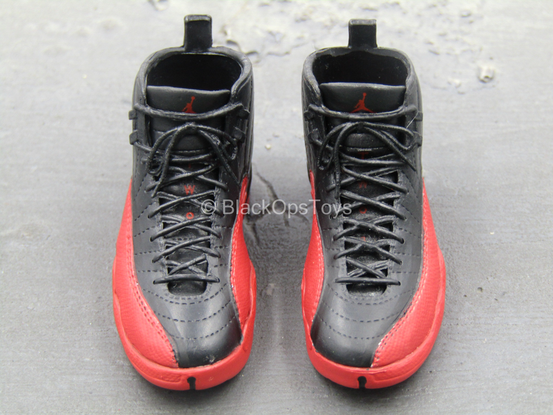 Jordan top 12 bred