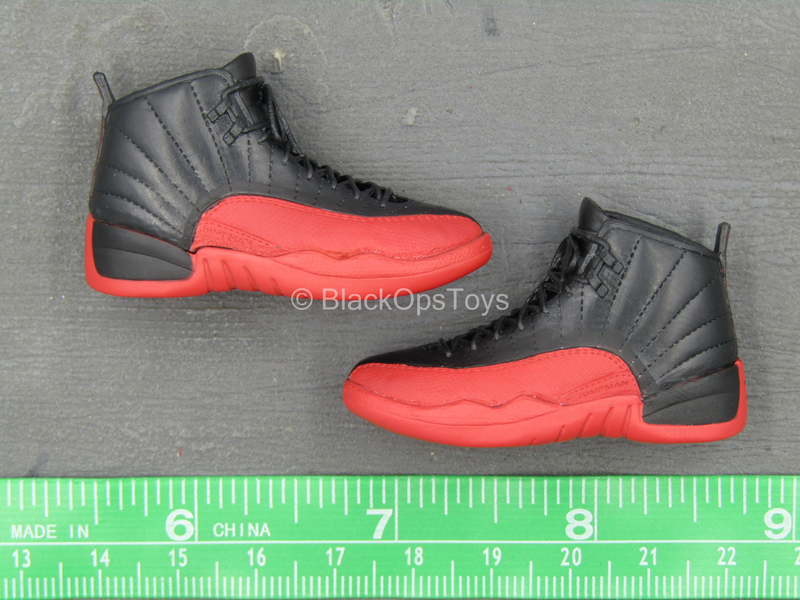 Load image into Gallery viewer, Michael Jordan - Air Jordan 12 Bred &quot;Flu Game&quot; (Peg Type)
