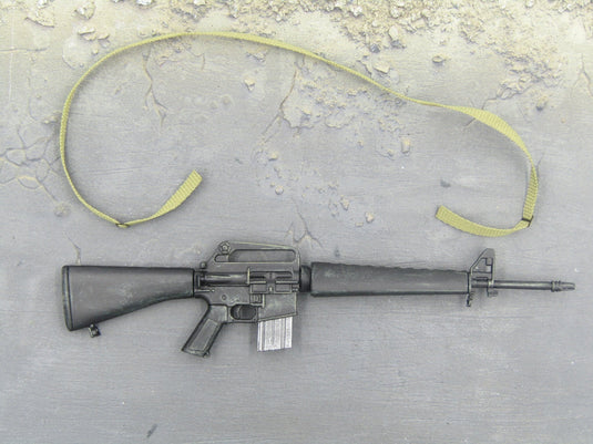 WEAPON - M16 Asault Rifle w/Rifle Sling