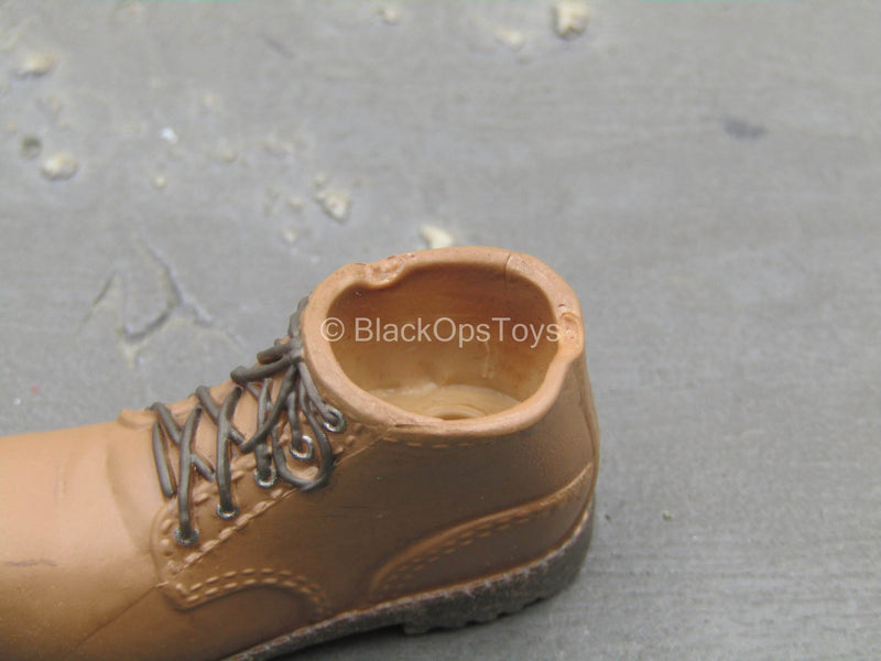 Load image into Gallery viewer, The Last Survivor II - Brown Weathered Shoes (Peg Type)
