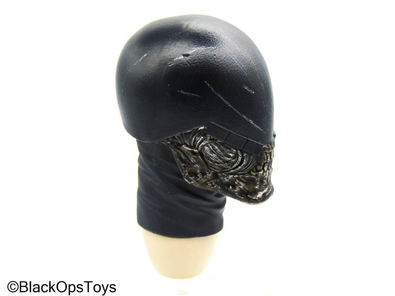 Load image into Gallery viewer, The Tactician - Magnetic Masked Head Sculpt
