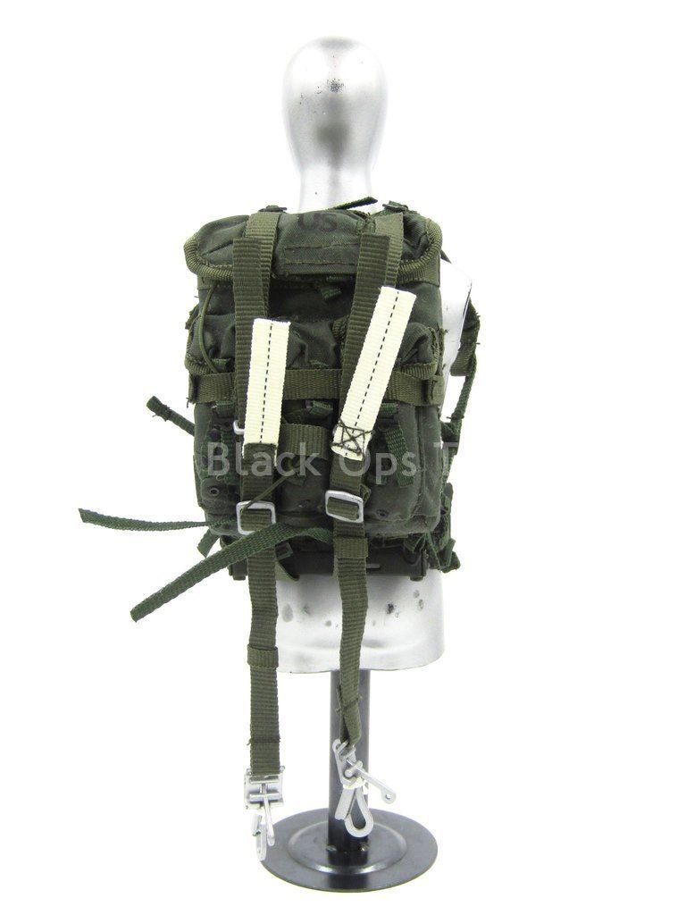 Load image into Gallery viewer, Navy HALO Jumper - OD Green Rucksack
