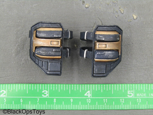 The Tactician - Armored Knee Pads