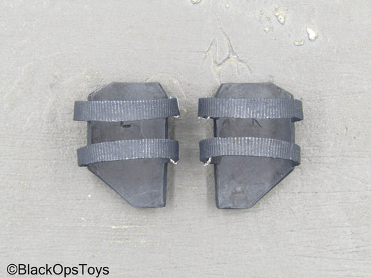 The Tactician - Armored Knee Pads